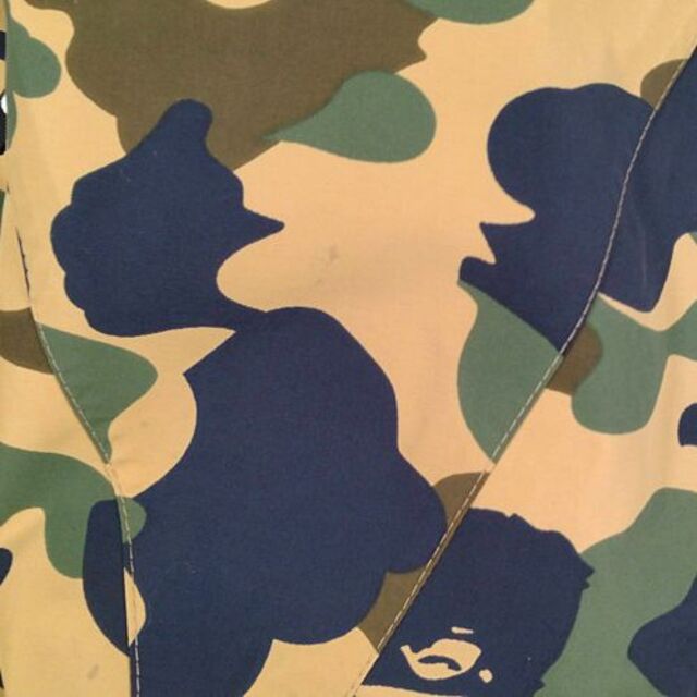 A BATHING APE(アベイシングエイプ)の29136/ BAPE GORE-TEX スノボジャケット マウンテンパーカー メンズのジャケット/アウター(マウンテンパーカー)の商品写真