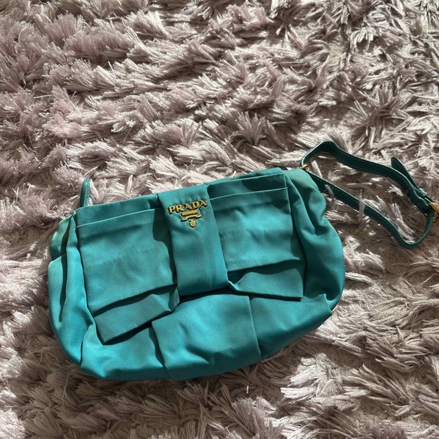 ⭐︎ お値下げ⭐︎PRADAプラダのナイロンミニクラッチ ポーチ-