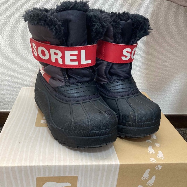 SOREL(ソレル)のSOREL ソレルキッズスノーブーツ(チルドレンスノーコマンダー) キッズ/ベビー/マタニティのキッズ靴/シューズ(15cm~)(アウトドアシューズ)の商品写真