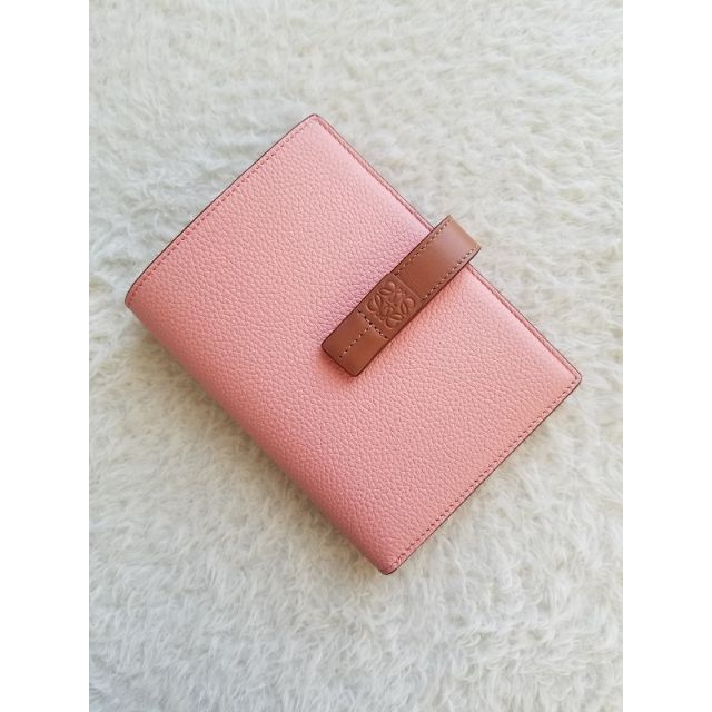 おまけ付】 LOEWE - LOEWE ロエベ ミディアム バーティカル ウォレット