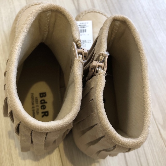 B de R(ビーデアール)の♡フリンジブーツ21㎝♡ キッズ/ベビー/マタニティのキッズ靴/シューズ(15cm~)(ブーツ)の商品写真