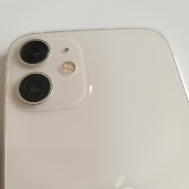 iPhone12 mini　ジャンク品 スマホ/家電/カメラのスマートフォン/携帯電話(携帯電話本体)の商品写真