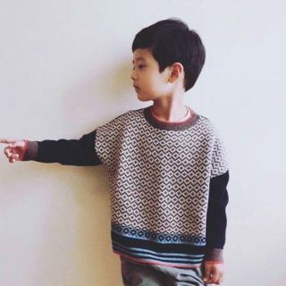 キャラメルベビー&チャイルド(Caramel baby&child )の人気完売品★ CARAMEL 19AW ジオメトリック柄ニット 8Y(ニット)