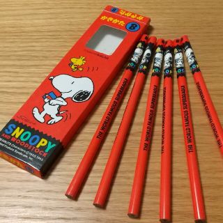 スヌーピー(SNOOPY)のレトロ★未使用★SNOOPY鉛筆〈B〉(ペン/マーカー)