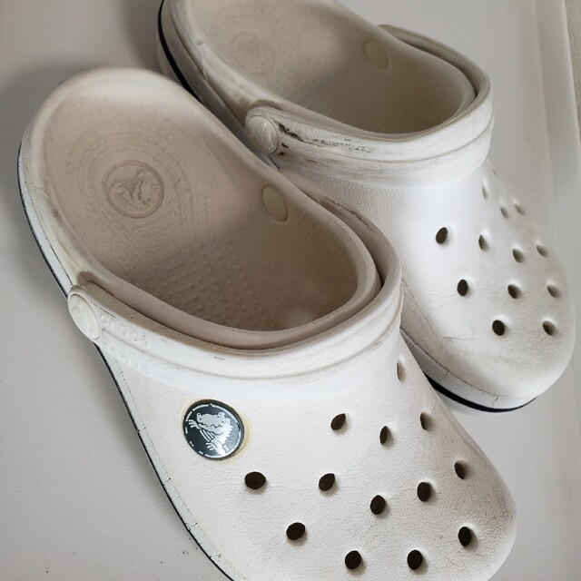 CROSS(クロス)のcrocs　子供靴(サンダル)10-11   17、5cmぐらい キッズ/ベビー/マタニティのキッズ靴/シューズ(15cm~)(サンダル)の商品写真