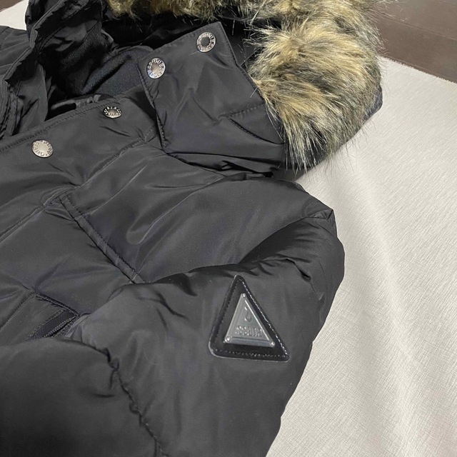 GUESS(ゲス)のGUESS AMYAS PARKA ゲス ジャケット サイズ:M ブラック メンズのジャケット/アウター(ブルゾン)の商品写真