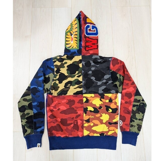 A BATHING APE カラーカモ クレイジーシャークパーカー