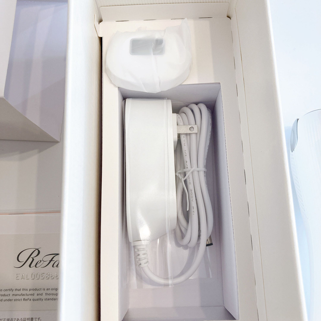 新品未使用 リファ 脱毛器 リファビューティックエピ ReFa 光脱毛 新品未使用 リファ 脱毛器 リファビューティックエピ ReFa 光脱毛