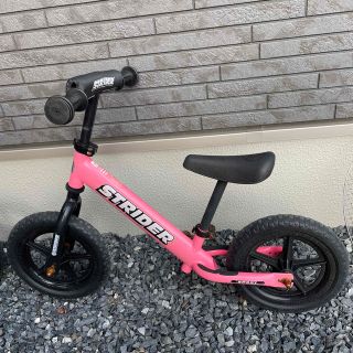 ストライダー　ピンク(自転車)