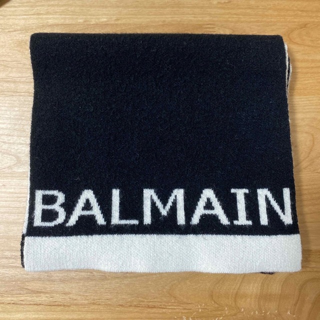 BALMAIN マフラー