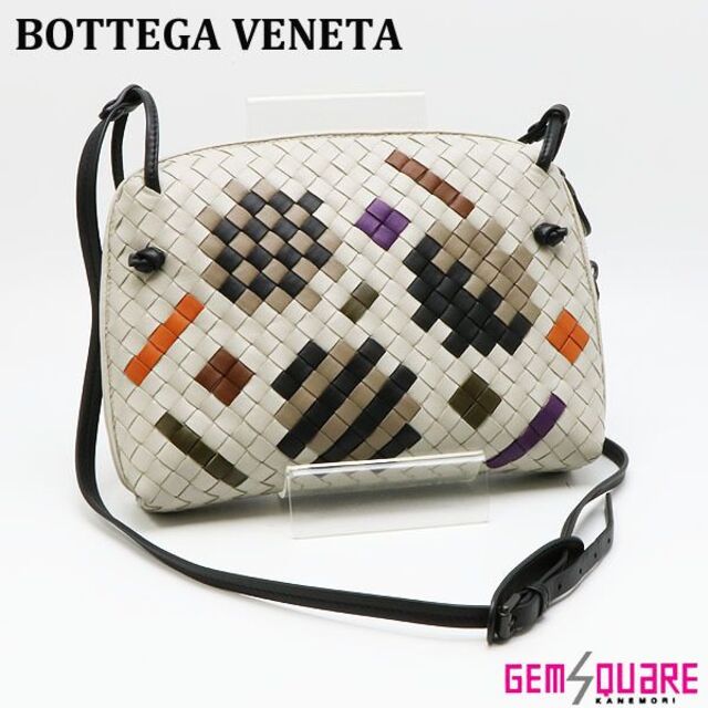 Bottega Veneta(ボッテガヴェネタ)のボッテガヴェネタ ノディーニ クロスボディ ラムスキン 白 中古 387063 レディースのバッグ(ショルダーバッグ)の商品写真