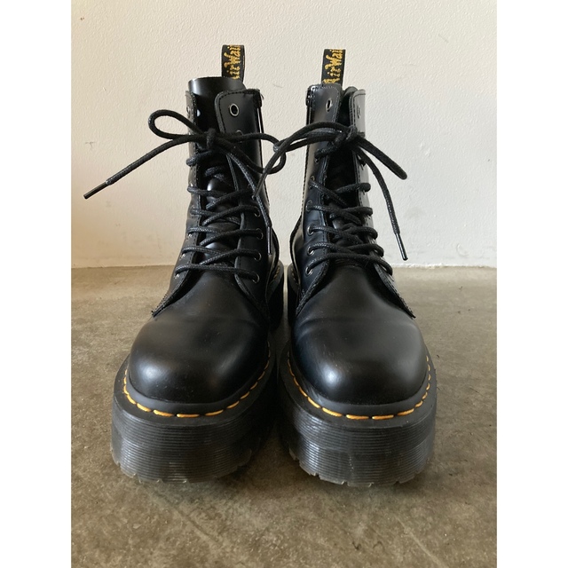 Dr.Martens(ドクターマーチン)のDr.Martens 厚底ブーツ　正規店購入 レディースの靴/シューズ(ブーツ)の商品写真