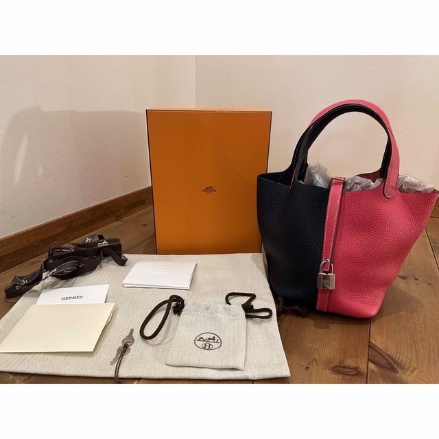 Hermes(エルメス)のエルメス　HERMES ピコタンロックpm レディースのバッグ(ハンドバッグ)の商品写真