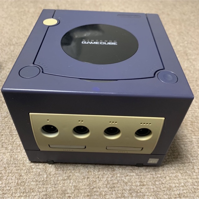 ニンテンドーゲームキューブ(ニンテンドーゲームキューブ)のキューブ　ゲームキューブ 任天堂 Nintendo 本体　コントローラー エンタメ/ホビーのゲームソフト/ゲーム機本体(家庭用ゲーム機本体)の商品写真