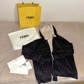 FENDI - 【最終値下げ】FENDI フェンディ パーカー リバーシブルの通販