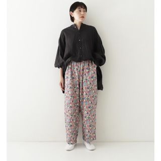 ネストローブ(nest Robe)のネストローブ♡English Gardenプリントパンツ(カジュアルパンツ)