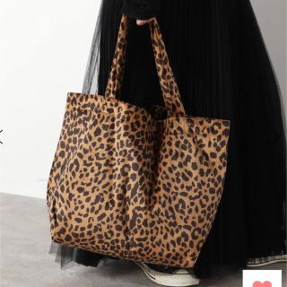 ドゥーズィエムクラス(DEUXIEME CLASSE)の美品【LEFFRONTEE/レフロンティ】LEOPARD バッグ(トートバッグ)