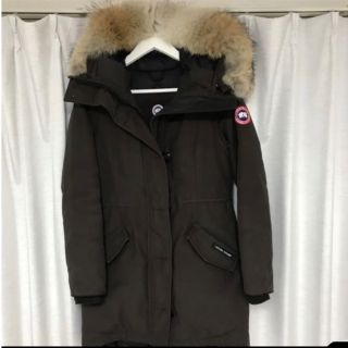 カナダグース(CANADA GOOSE)の着用回数は少なめ！　カナダグース　レディース(ダウンジャケット)