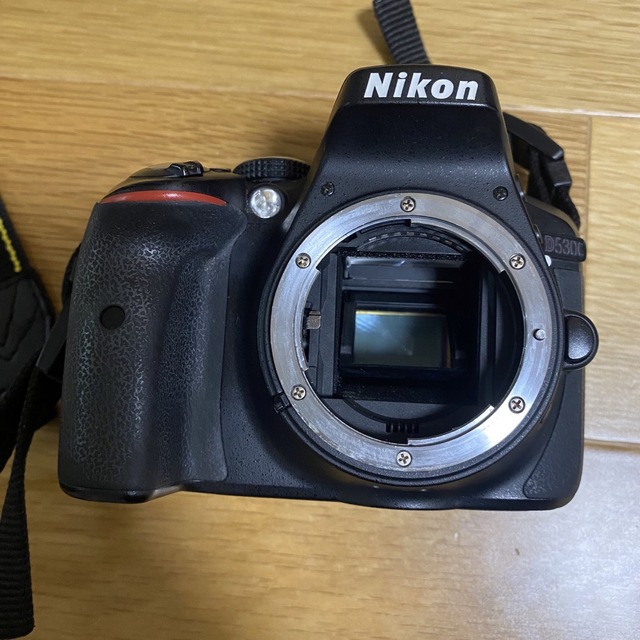 Nikon(ニコン)のNikon D5300 スマホ/家電/カメラのカメラ(デジタル一眼)の商品写真