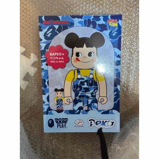 ベアブリック(BE@RBRICK)のBE@RBRICK BAPE ペコちゃん 100％ & 400％ 2色セット(その他)