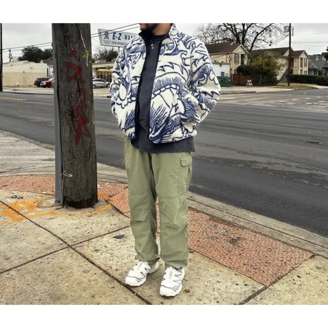 STUSSY - DRAGON SHERPA JACKET | camarajeriquara.sp.gov.br