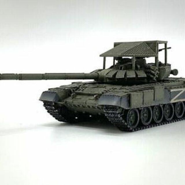 新品 ロシア軍 T-72B3主力戦車 1/72模型完成品 送料無料