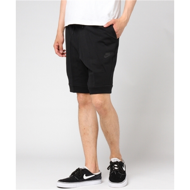 NIKE - 【早い者勝ち】ナイキ テックフリース ハーフパンツ NIKE - 【早い者勝ち】ナイキ テックフリース ハーフパンツ