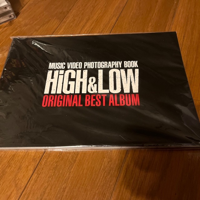 HiGH&LOW オリジナルブック エンタメ/ホビーのCD(ポップス/ロック(邦楽))の商品写真