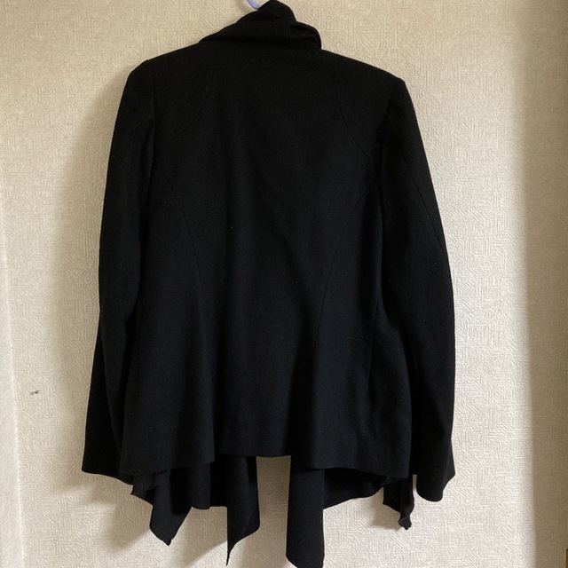 Yohji Yamamoto(ヨウジヤマモト)のヨウジヤマモト　デザインジャケット　ウール　アシンメトリー　美品 大きめ1 レディースのジャケット/アウター(ノーカラージャケット)の商品写真