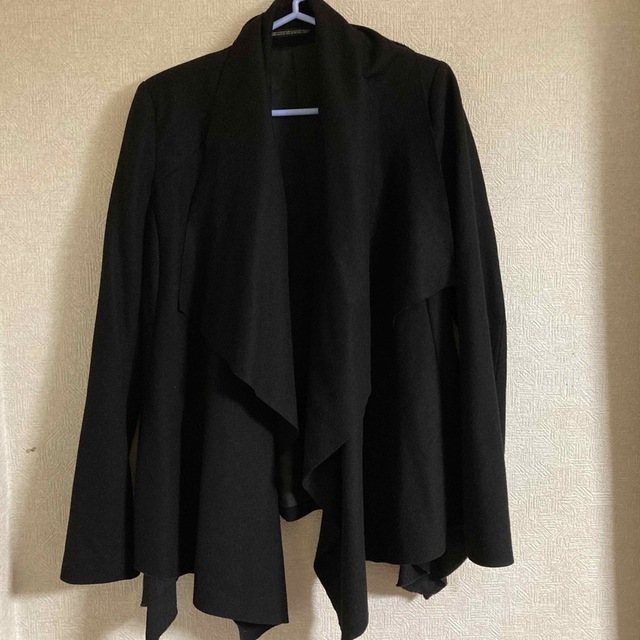 Yohji Yamamoto(ヨウジヤマモト)のヨウジヤマモト　デザインジャケット　ウール　アシンメトリー　美品 大きめ1 レディースのジャケット/アウター(ノーカラージャケット)の商品写真