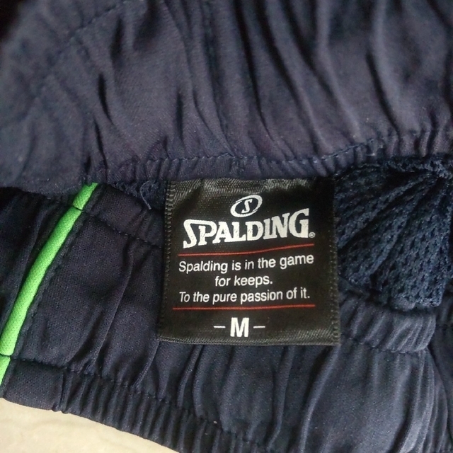 SPALDING(スポルディング)のポリエステル トレーニング パンツ M スポルディング ナイロン 紺 防寒 スポーツ/アウトドアのランニング(ウェア)の商品写真