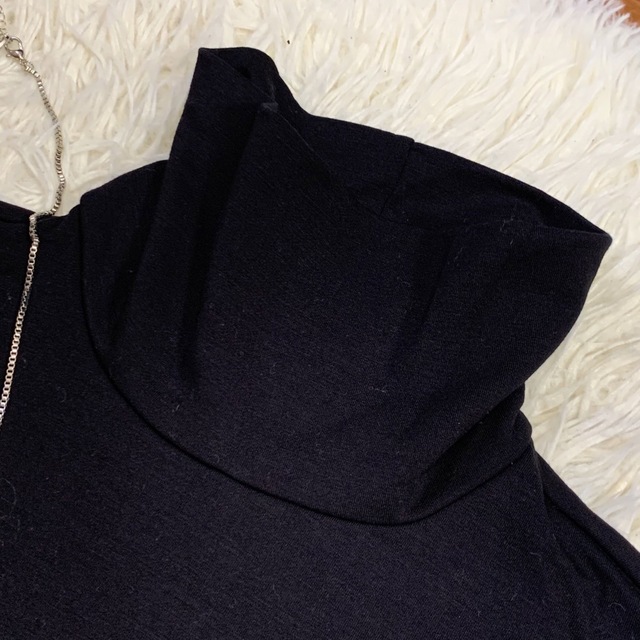 UNIQLO(ユニクロ)の【美品･未着用】UNIQLO ヒートテック 極暖 XS 黒 レディースの下着/アンダーウェア(アンダーシャツ/防寒インナー)の商品写真
