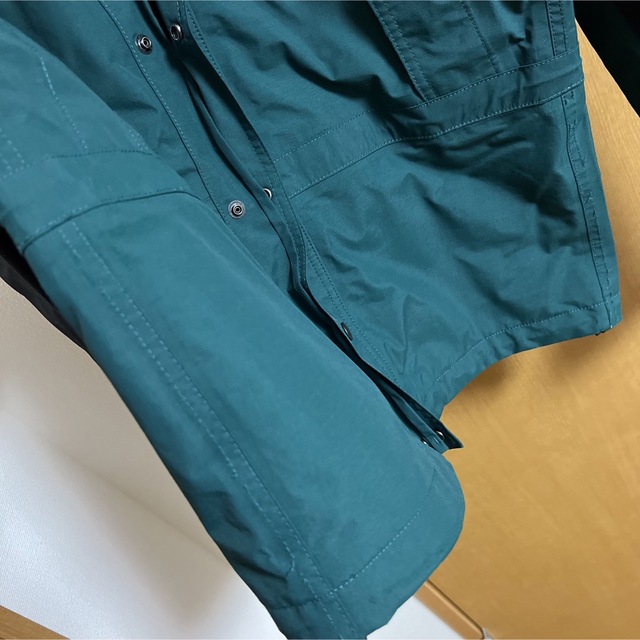 THE NORTH FACE(ザノースフェイス)のノースフェイス　マウンテンライトジャケット　ボタニカルガーデングリーン  S 男 メンズのジャケット/アウター(マウンテンパーカー)の商品写真