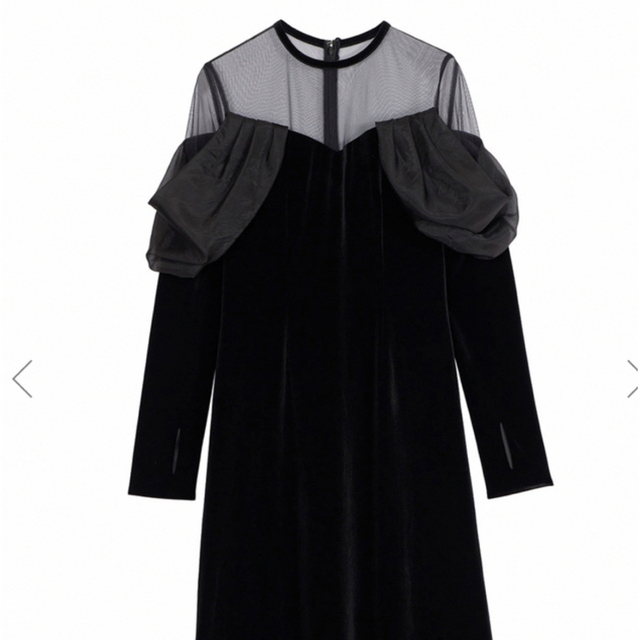 UND VELOUR OFF SHOULDER DRESS