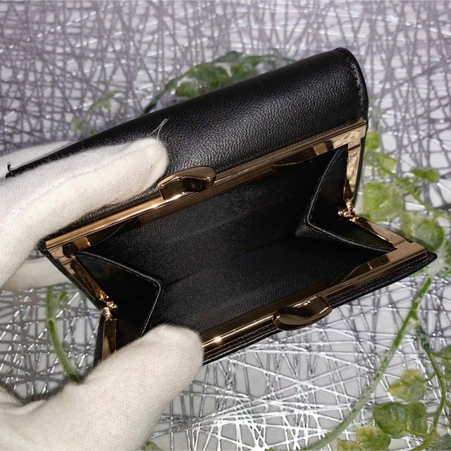 Vivienne Westwood(ヴィヴィアンウエストウッド)の《新品未使用》《在庫のみ》vivienne westwood 折り財布 レディースのファッション小物(財布)の商品写真