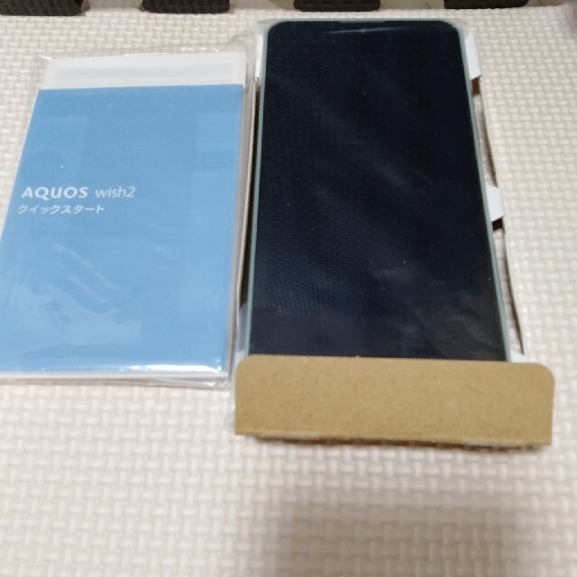 AQUOS(アクオス)のYmobile　AQUOS wish2　本体　 A204SH オリーブグリーン スマホ/家電/カメラのスマートフォン/携帯電話(スマートフォン本体)の商品写真