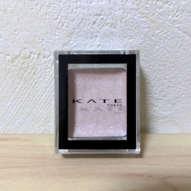 KATE(ケイト)のケイト ザ アイカラーベース 001 コスメ/美容のベースメイク/化粧品(化粧下地)の商品写真