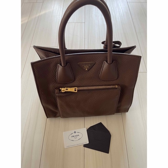 最も完璧な PRADA トートバッグ ラゲージ プラダ - トートバッグ