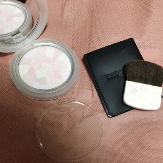 コスメデコルテ(COSME DECORTE)のコスメデコルテ　ＡＱ　オーラリフレクター　03 sakura beige(フェイスパウダー)