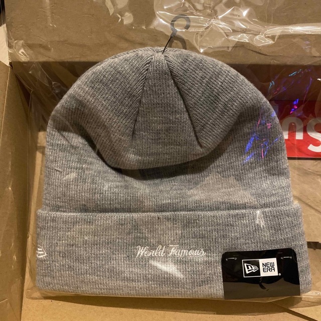 Supreme(シュプリーム)のsupreme box logo beanie 新品未使用 メンズの帽子(ニット帽/ビーニー)の商品写真