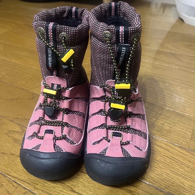 KEEN(キーン)のKEEN⭐︎キーン⭐︎スノーブーツ⭐︎15cm⭐︎ キッズ/ベビー/マタニティのキッズ靴/シューズ(15cm~)(ブーツ)の商品写真