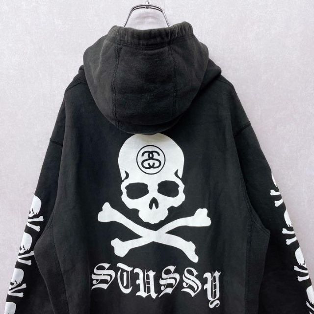 STUSSY× Mastermind コラボトレーナー