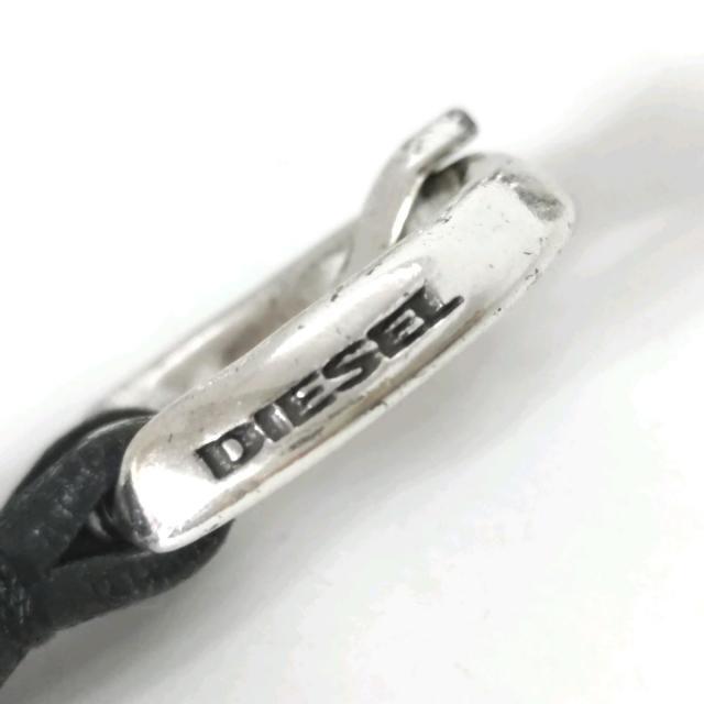 DIESEL(ディーゼル)のDIESEL(ディーゼル) ベルト - 黒×シルバー レディースのファッション小物(ベルト)の商品写真