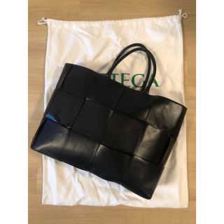 ボッテガヴェネタ(Bottega Veneta)のBOTTEGA VENETA ラージ アルコ トート バッグ 黒 正規品 美品(トートバッグ)