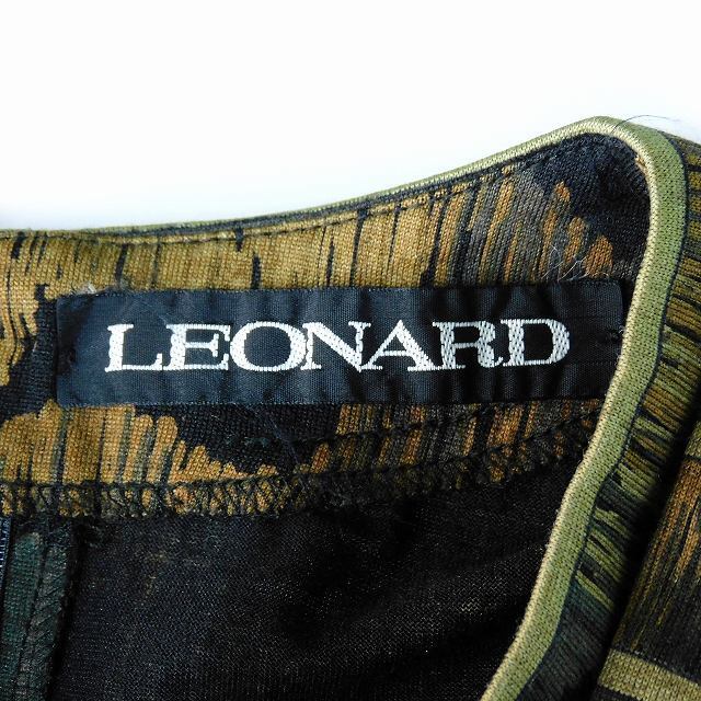 LEONARD(レオナール)のレオナール カットソー ブラウス 七分袖 レオパード柄 ウール シルク M 茶 レディースのトップス(その他)の商品写真