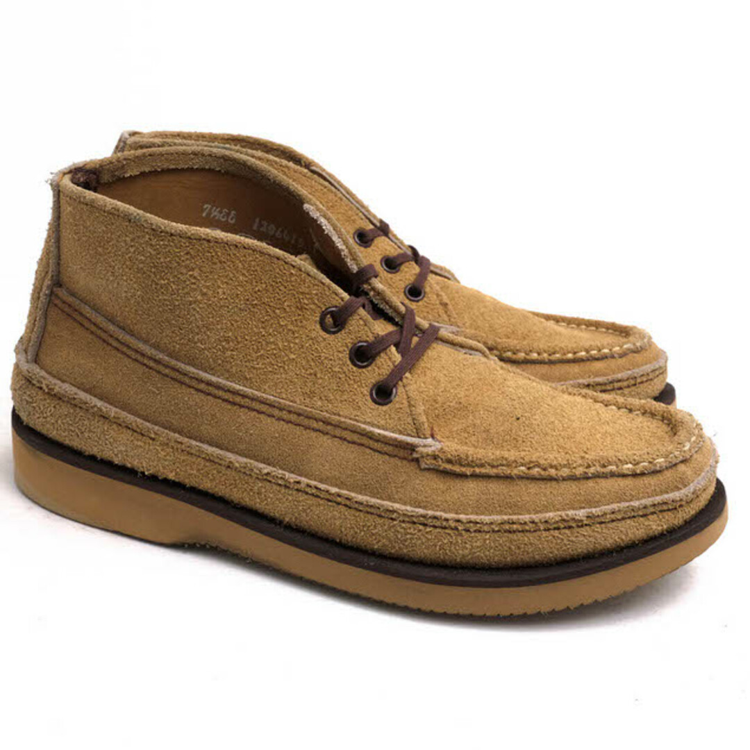 RUSSELL MOCCASIN(ラッセルモカシン)のラッセルモカシン／Russell Moccasin チャッカブーツ シューズ 靴 メンズ 男性 男性用スエード スウェード レザー 革 本革 ベージュ  スポーティングクレイチャッカ SPORTING CLAYS CHUKKA BOOTS フレックスソール  モカシン Vibramソール 定番 メンズの靴/シューズ(スリッポン/モカシン)の商品写真