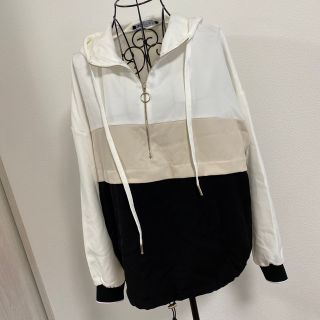 ザラ(ZARA)のZARAのパーカー(ペン/マーカー)