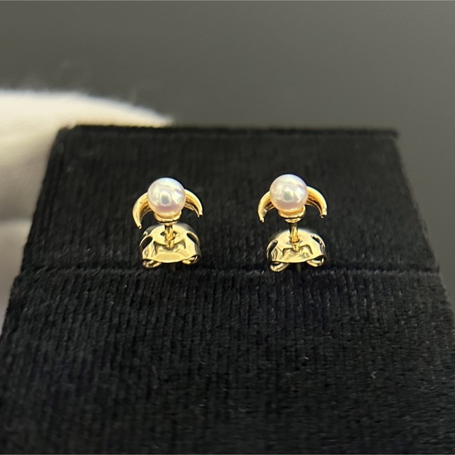 ミキモト　ピアス　一粒真珠　18K　18金　ゴールド　三日月　ベビーパール