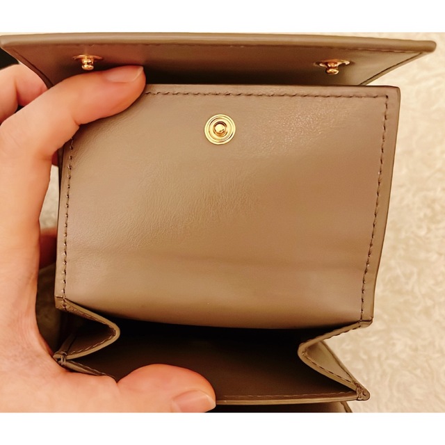 celine(セリーヌ)の【値下】セリーヌ財布（ベージュ） レディースのファッション小物(財布)の商品写真