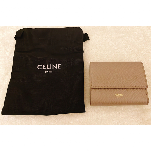 celine(セリーヌ)の【値下】セリーヌ財布（ベージュ） レディースのファッション小物(財布)の商品写真
